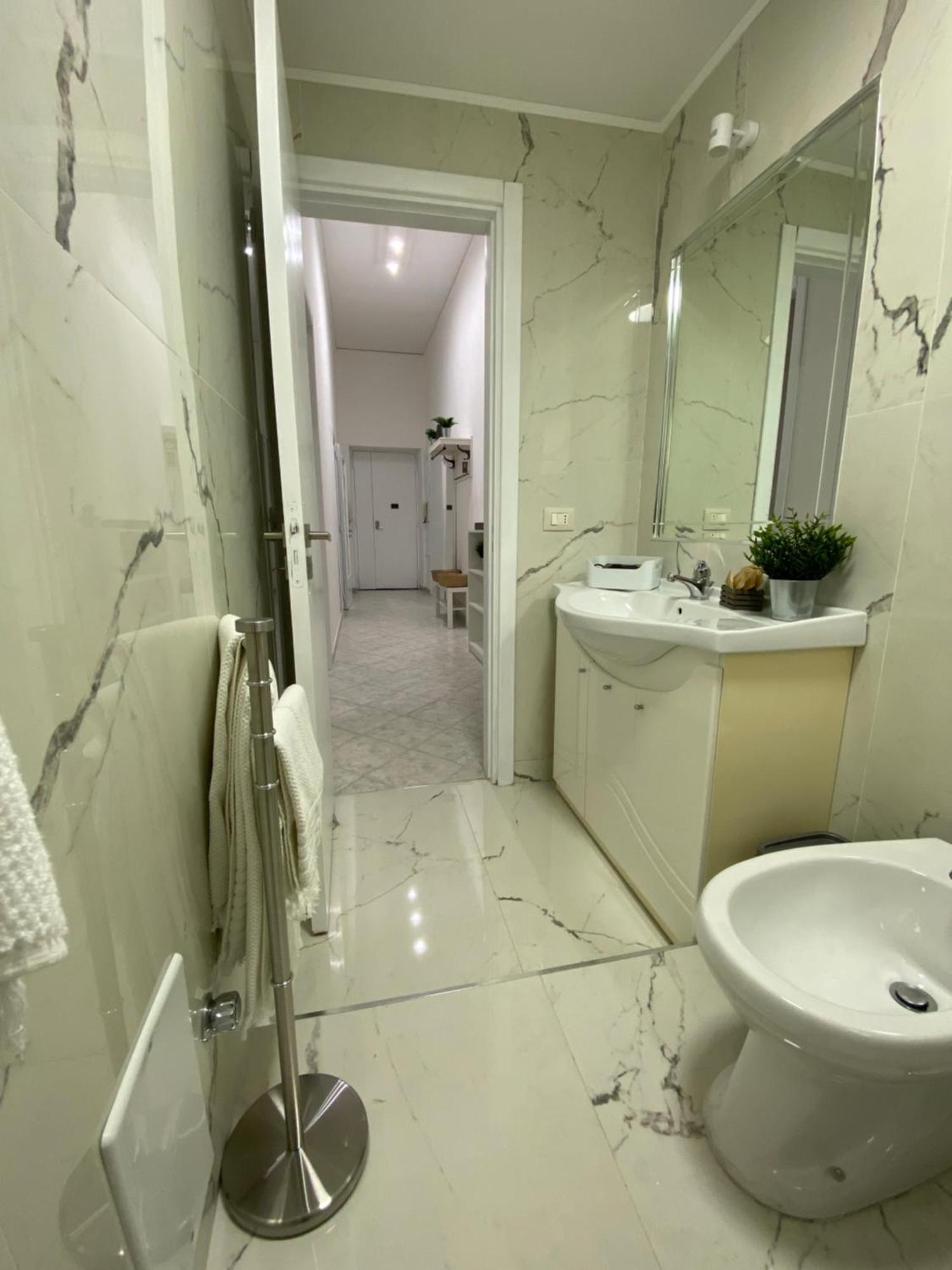 Ellebi Home Неаполь Экстерьер фото
